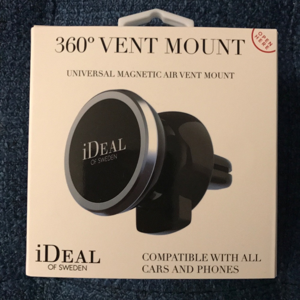 BRAND NEW Magnetic Car Phone Holder