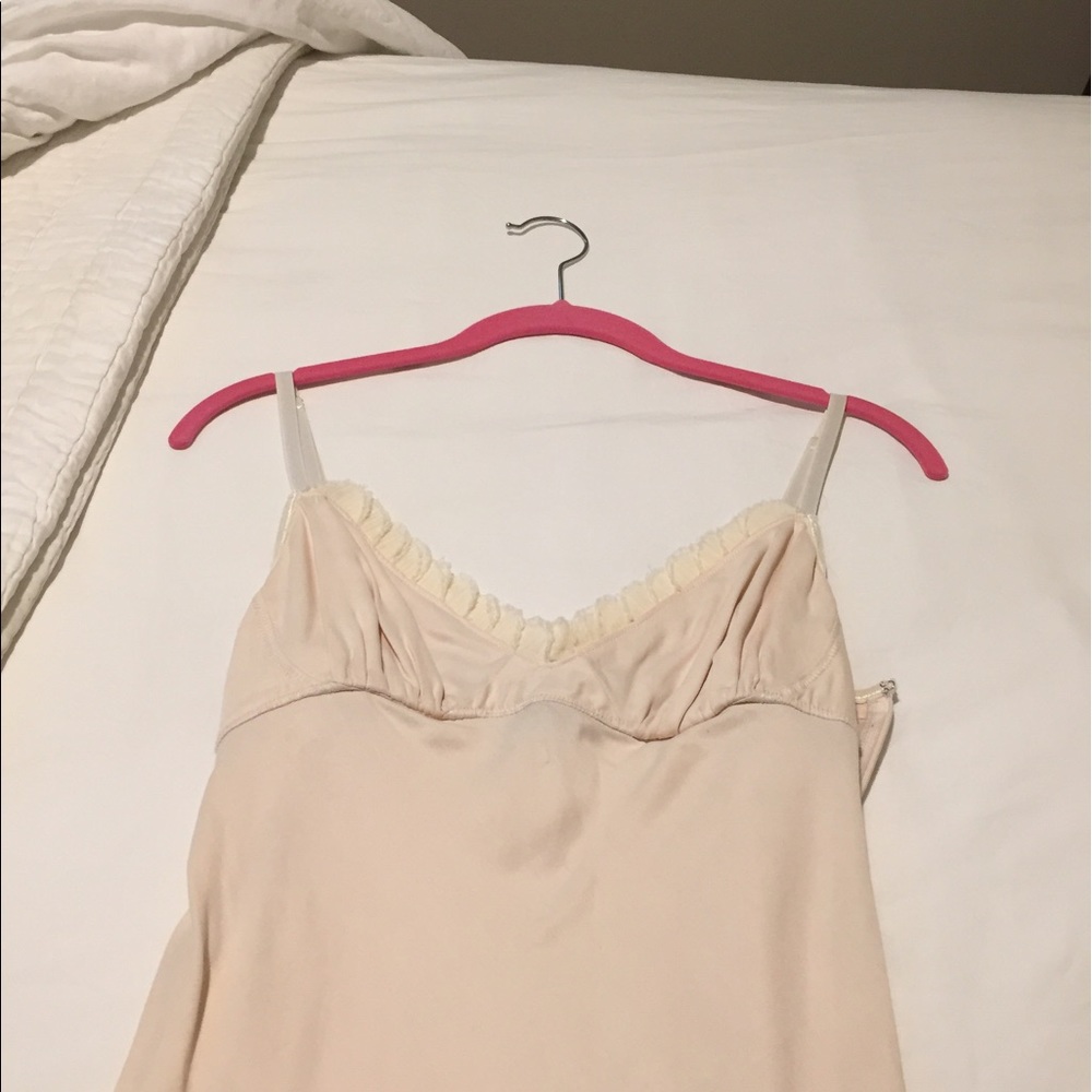 Neiman Marcus size 2 by Elizabeth and James