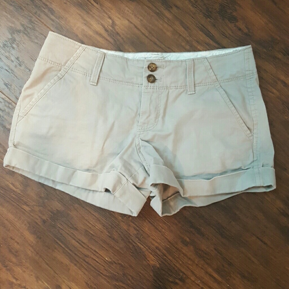 Oldnavy khaki shorts