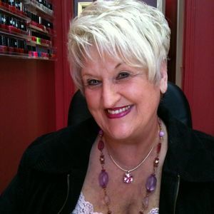 Meet your Posher, Joan