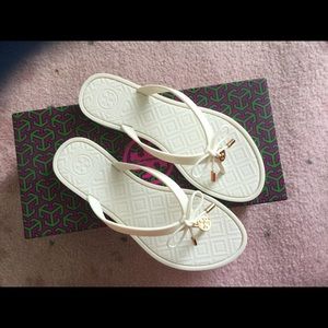 New Tory Burch Jelly Bow Flip Flop