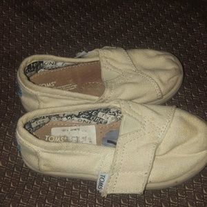 Toddler shoes