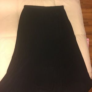 Chicos Travlers skirt size 3