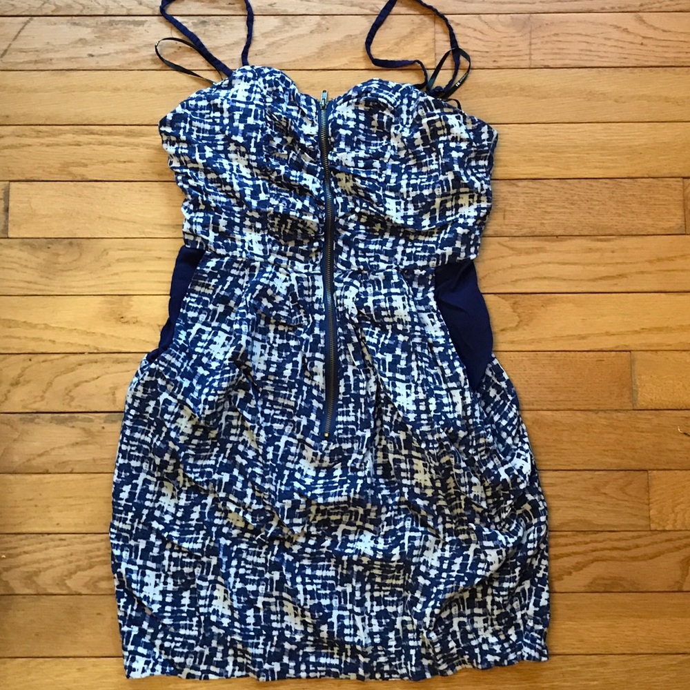 Small forever 21 dress