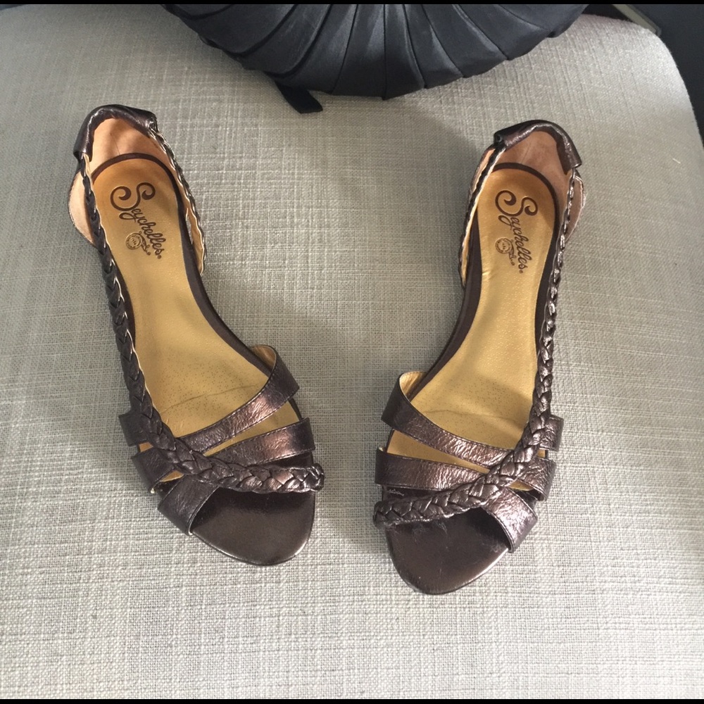 Seychelles metallic bronze leather sandals