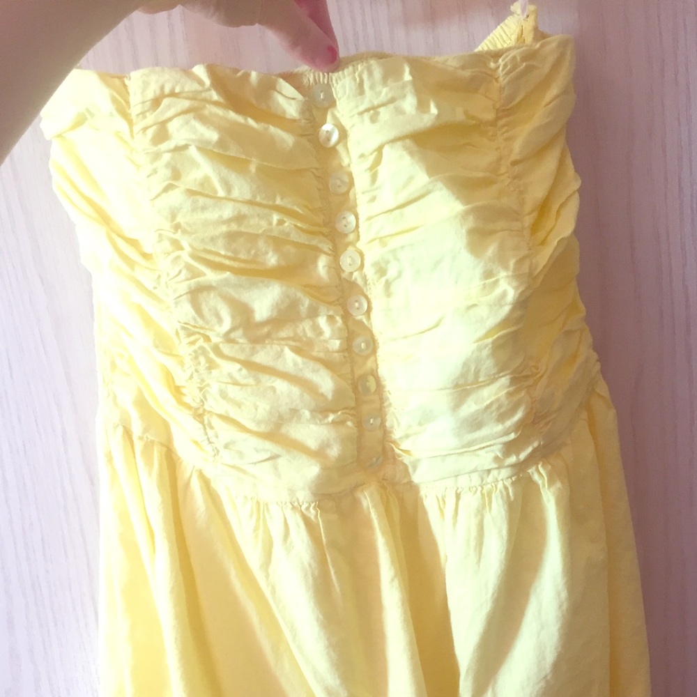 Forever 21 yellow strapless dress with buttons