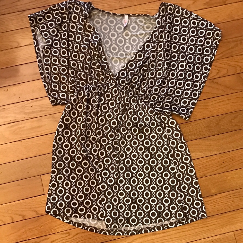 Lipstick small dress or tunic
