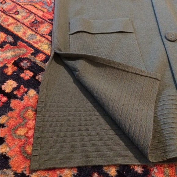 Vintage long jacket. - Picture 2 of 4