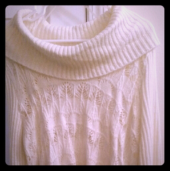 Sweater - Picture 1 of 4