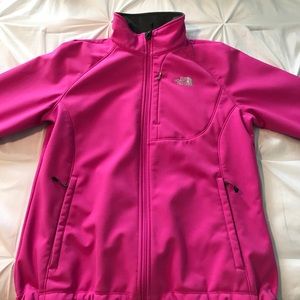 Woman's North Face Hardshell Jacket
