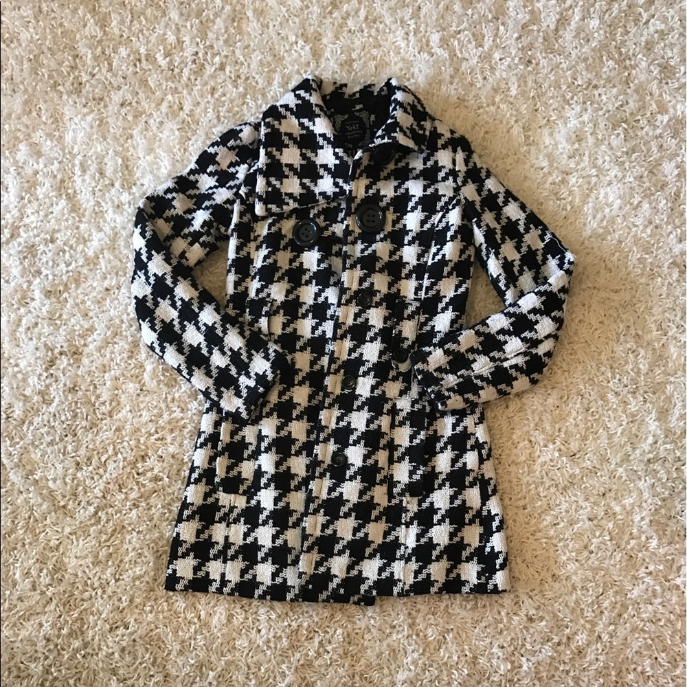 Houndstooth Peacoat