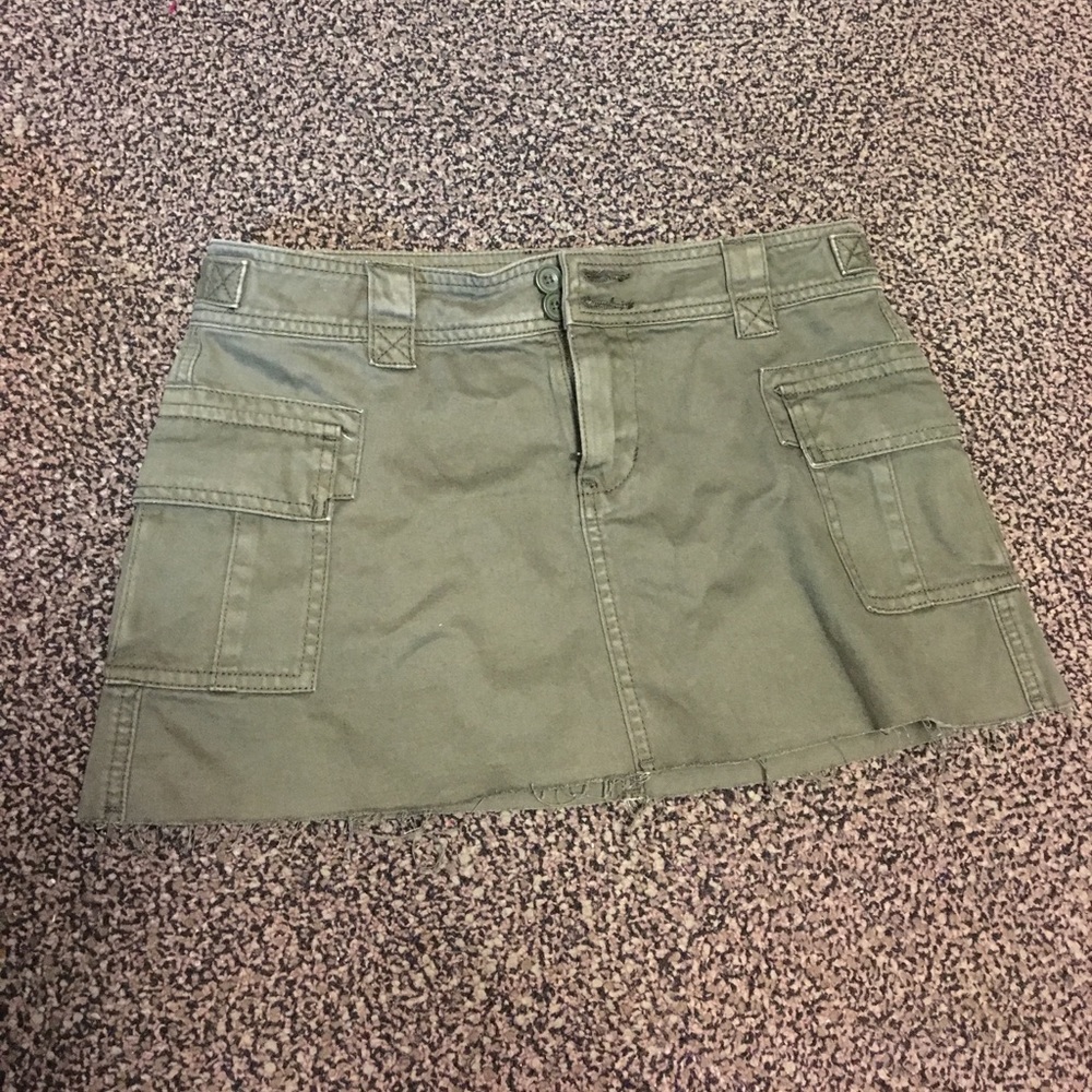 Urban Outfitters BDG cargo skirt