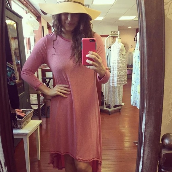 Pink dress - Picture 3 of 3