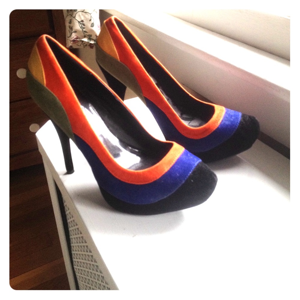 Fun high heels. Pre owned stilettos.