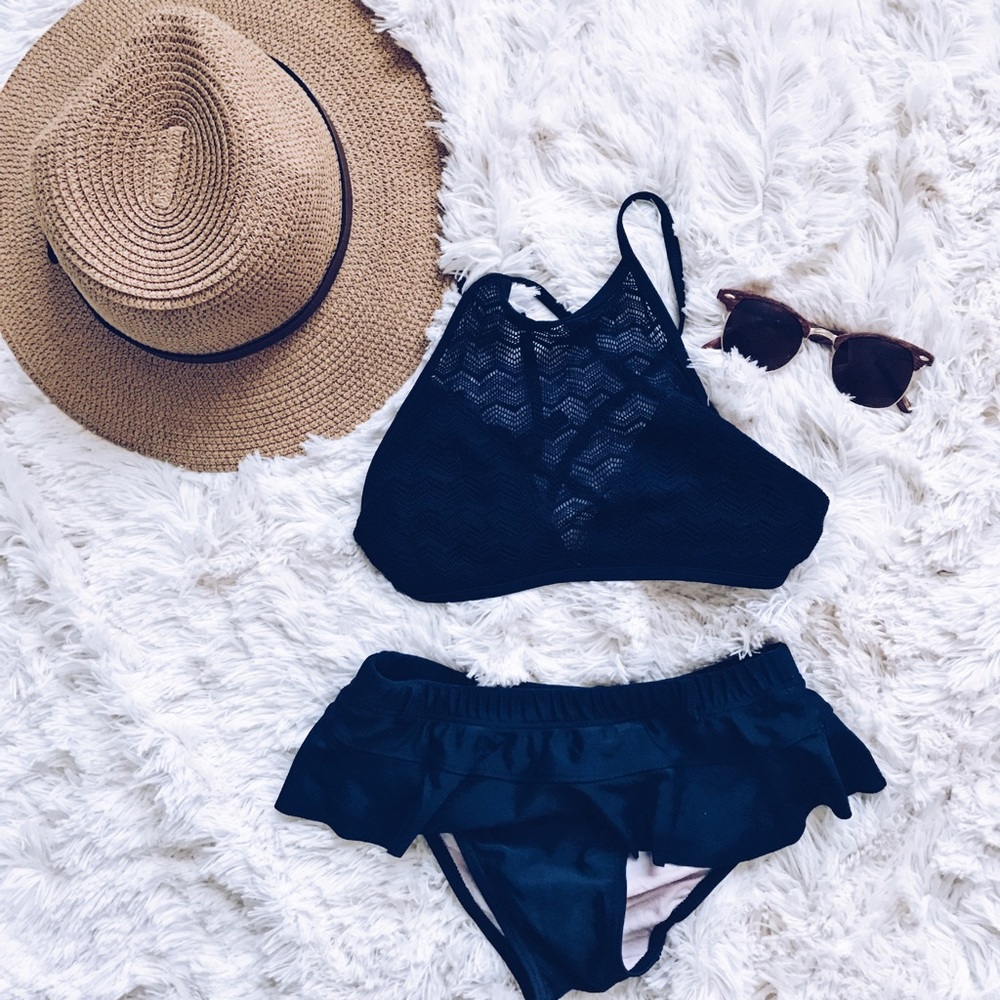 Navy Bikini Bottom👙