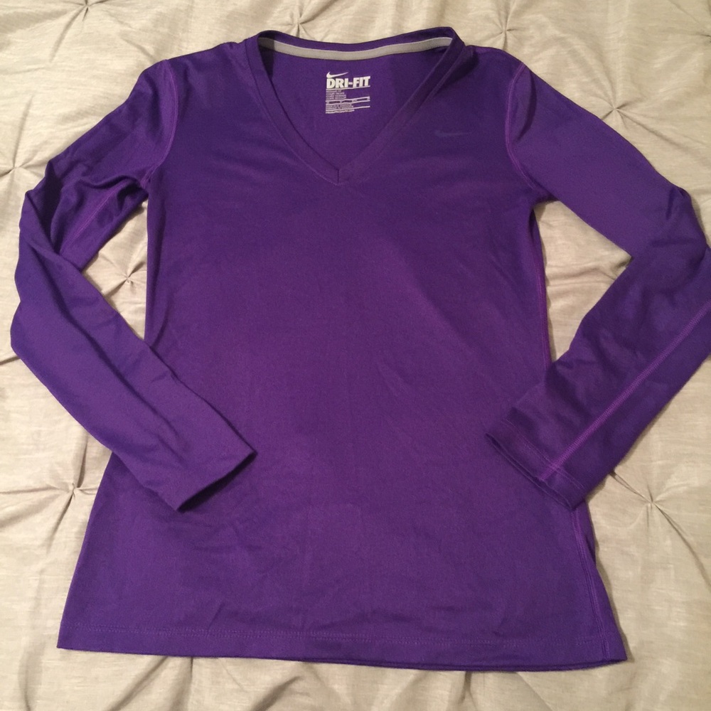 Nike work out top