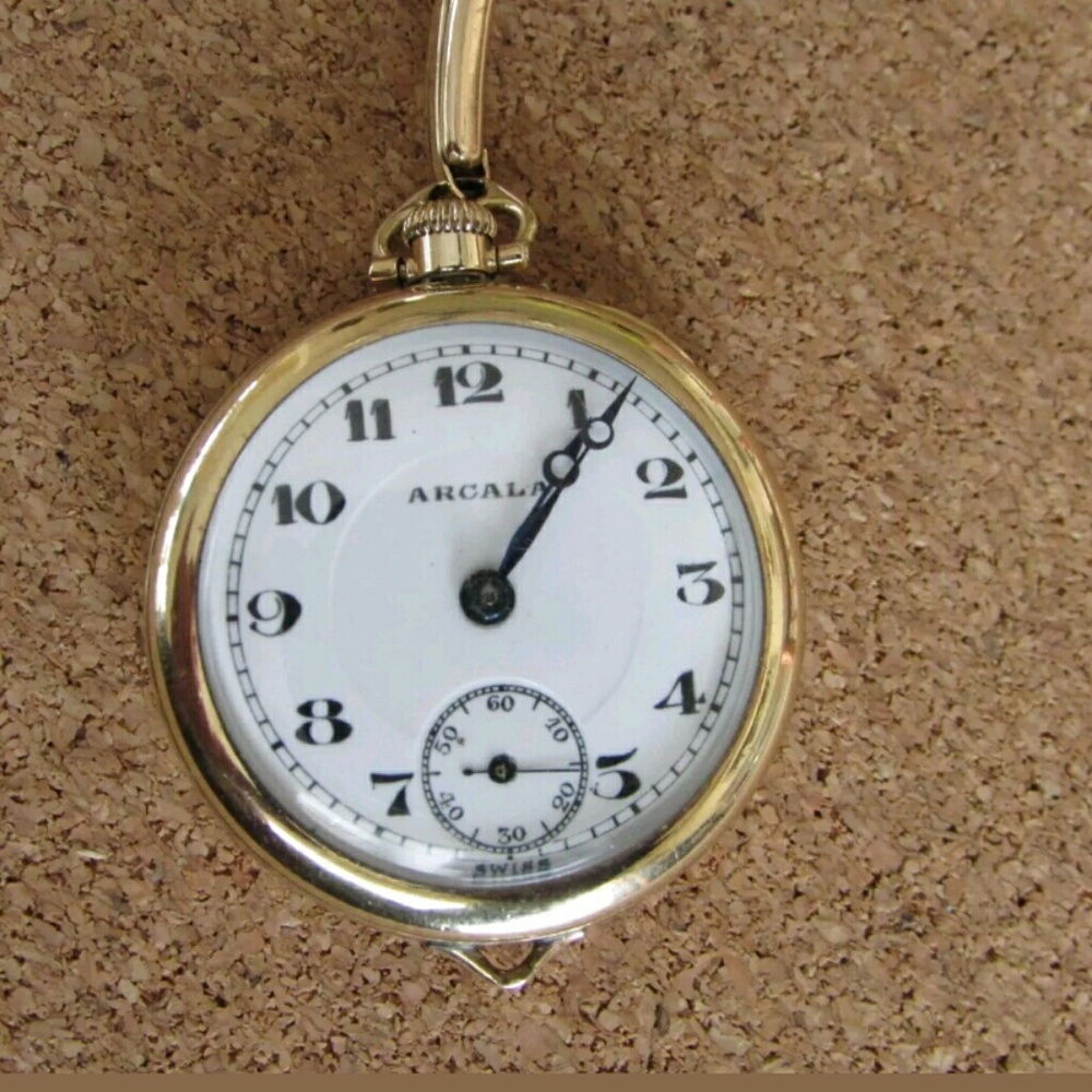 Vintage Swiss pocket 1/10 18K IL case Elgin