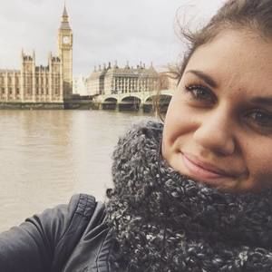 Meet your Posher, Kelly