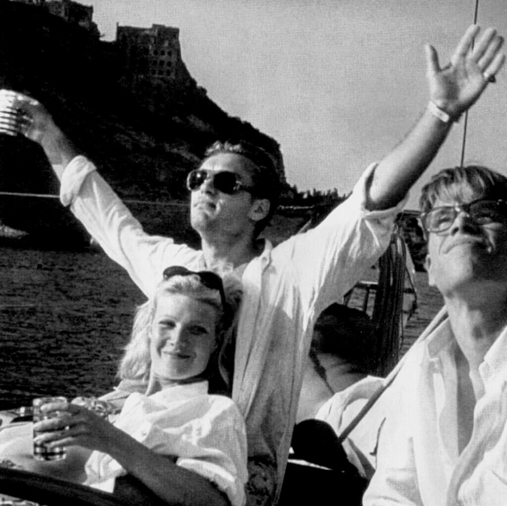 Meet your Posher, Brooke Tanya