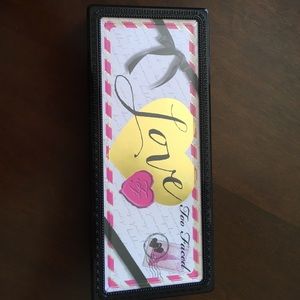 Too Faced makeup palette