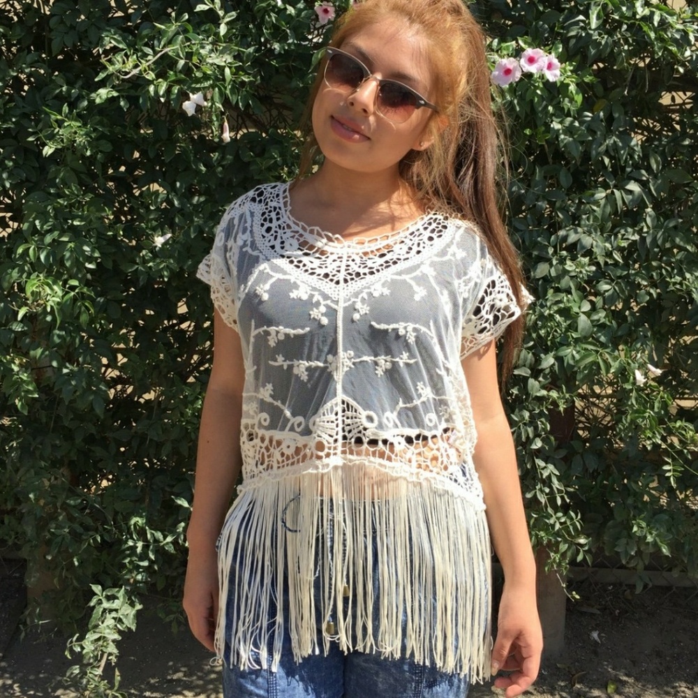 🚫SOLD🚫Beautiful beige blouse 👴🏻👢👡