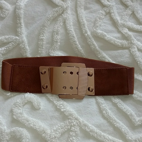 Brown stretch belt - Picture 2 of 2