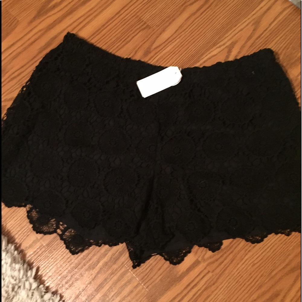 Mud Pie black shorts.