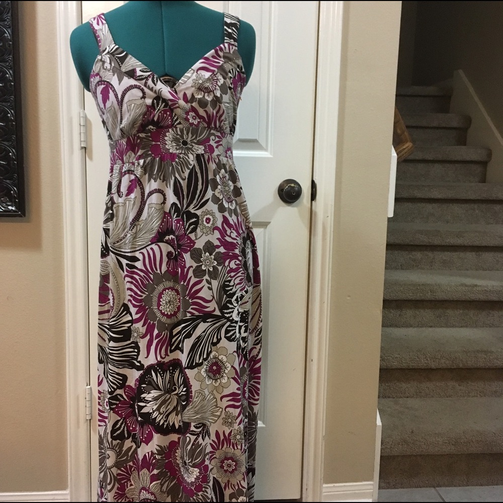 Lovely soft knit Ann Taylor summer floral dress