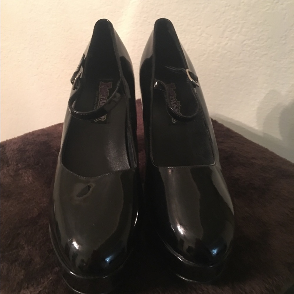 Black old school stellots