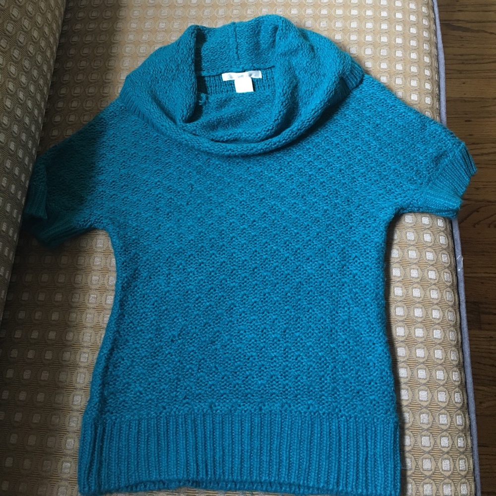 💥⚡️Charlotte Russe sweater size S 100% acrylic
