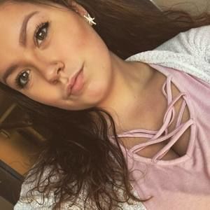 Meet your Posher, Lexi