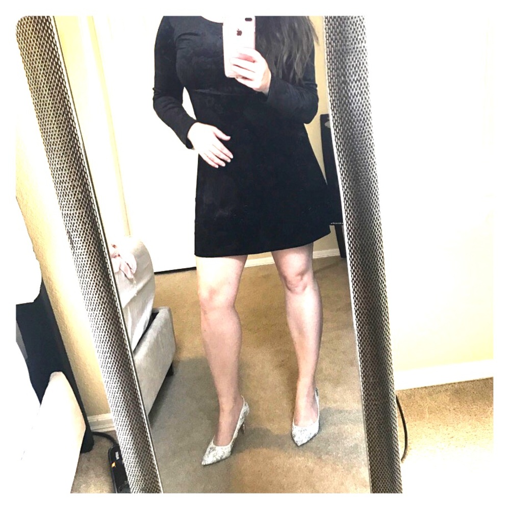 Velvet LBD EUC