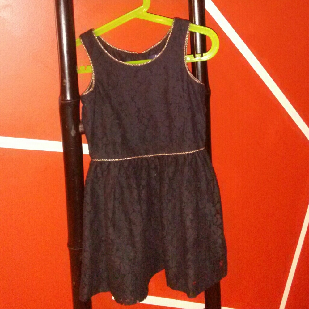 Girls dress