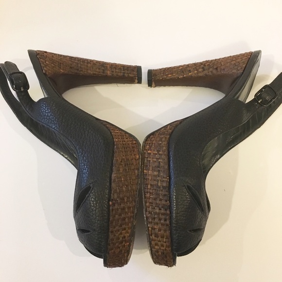 Stuart Weitzman black leather peep toe heels - Picture 4 of 8