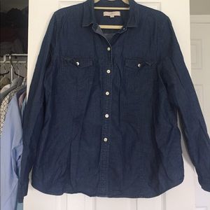Soft Denim Buttondown