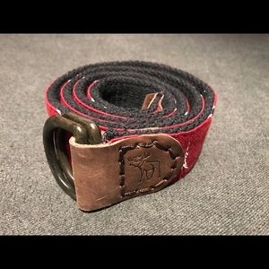 Men's Abercrombie cotton belt. Black/red Size M