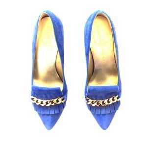 Electric blue pumps