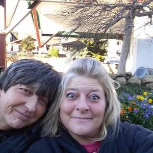 Meet your Posher, Sharonanddawn