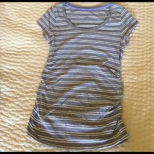 Liz Lange Short Sleeve Maternity Top