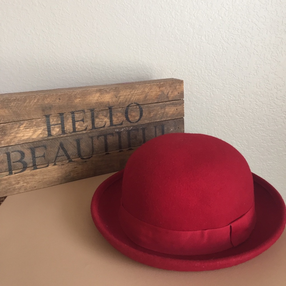Red bowler hat