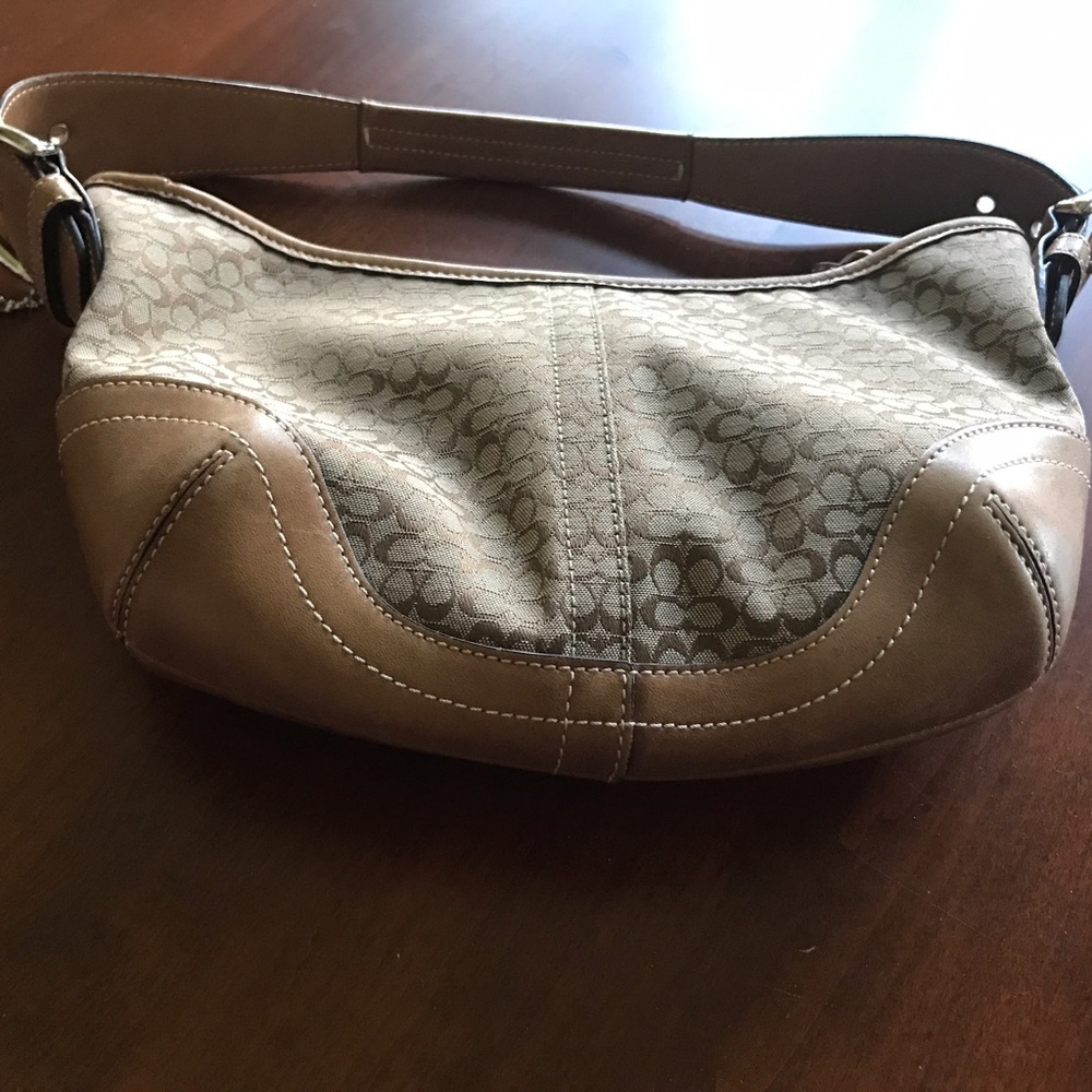 Small coach signature brown purse bag leather