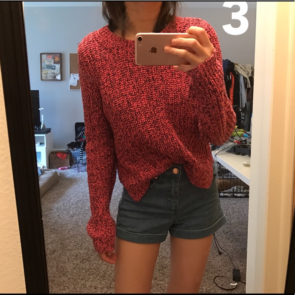 ⛔️H&M Sweaters bundle📦 - Picture 5 of 6