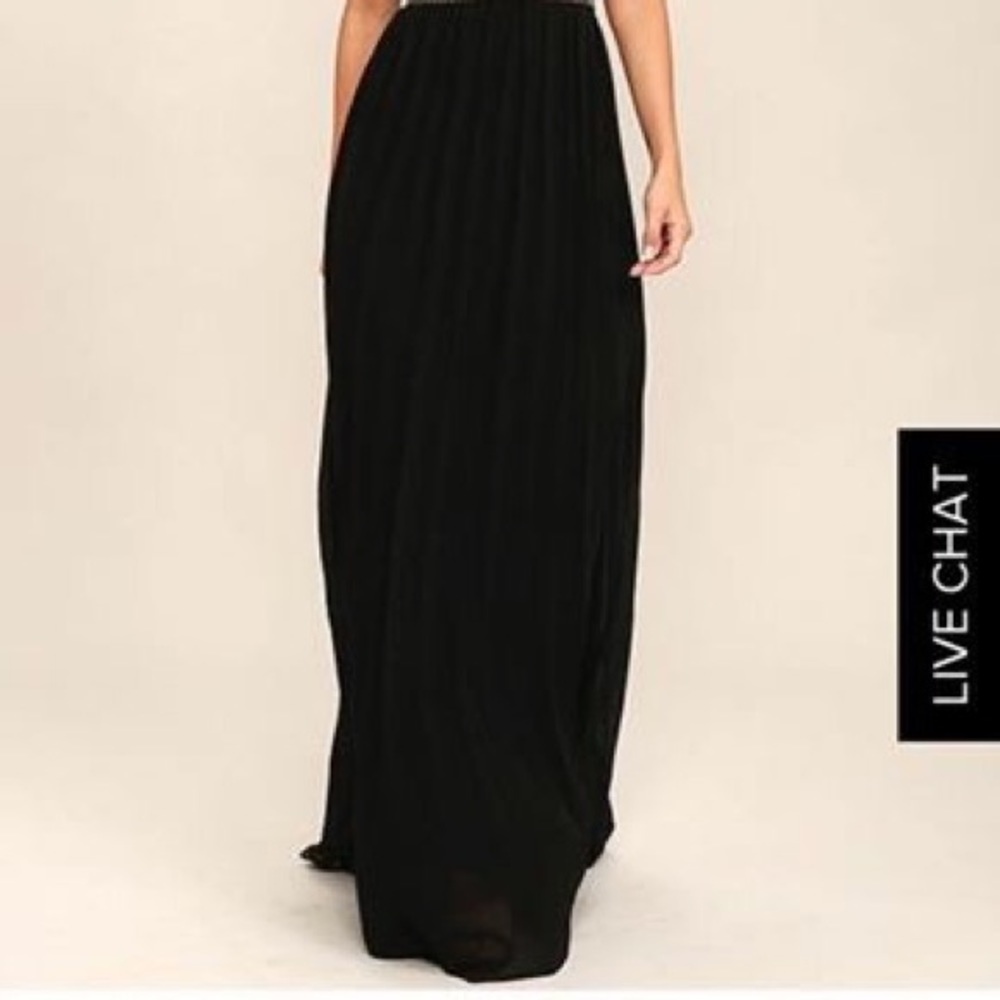 Dress - Picture 2 of 4