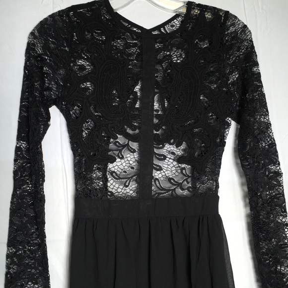 M-55 Nasty Gal Applique Mystique Lace Dress - Picture 4 of 4