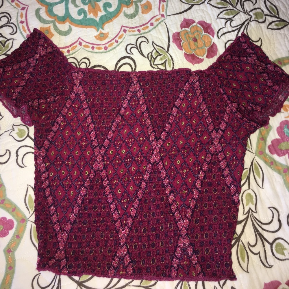 Kendall & Kylie crop top