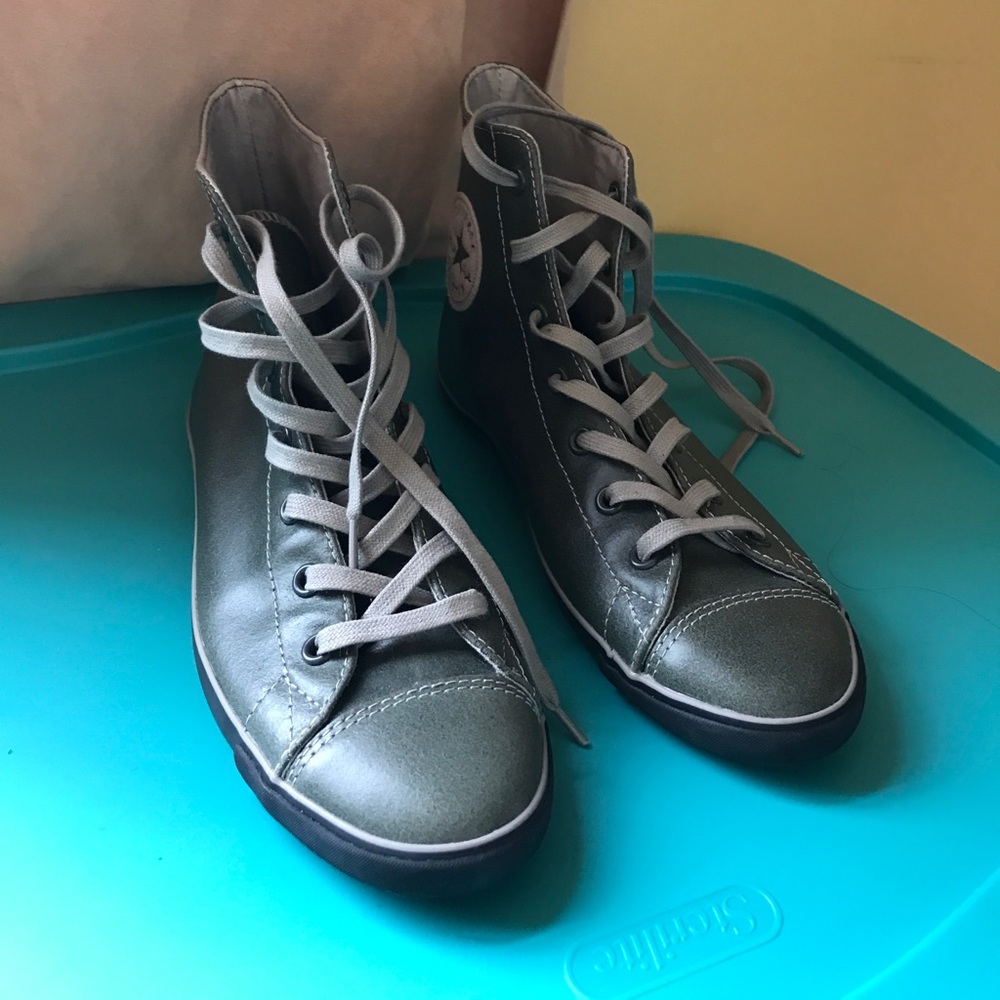 High top sneakers