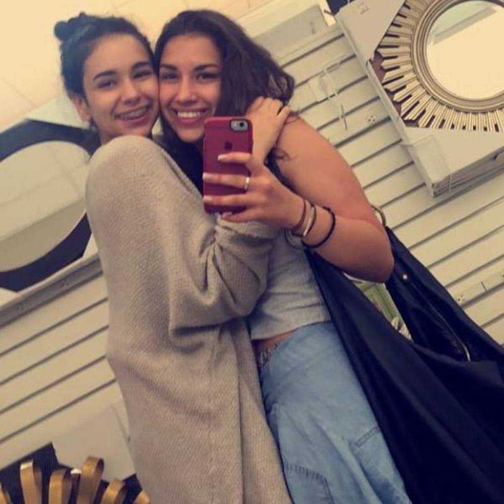 Meet your Posher, Carolyn