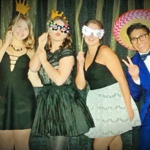 Meet your Posher, Isacc