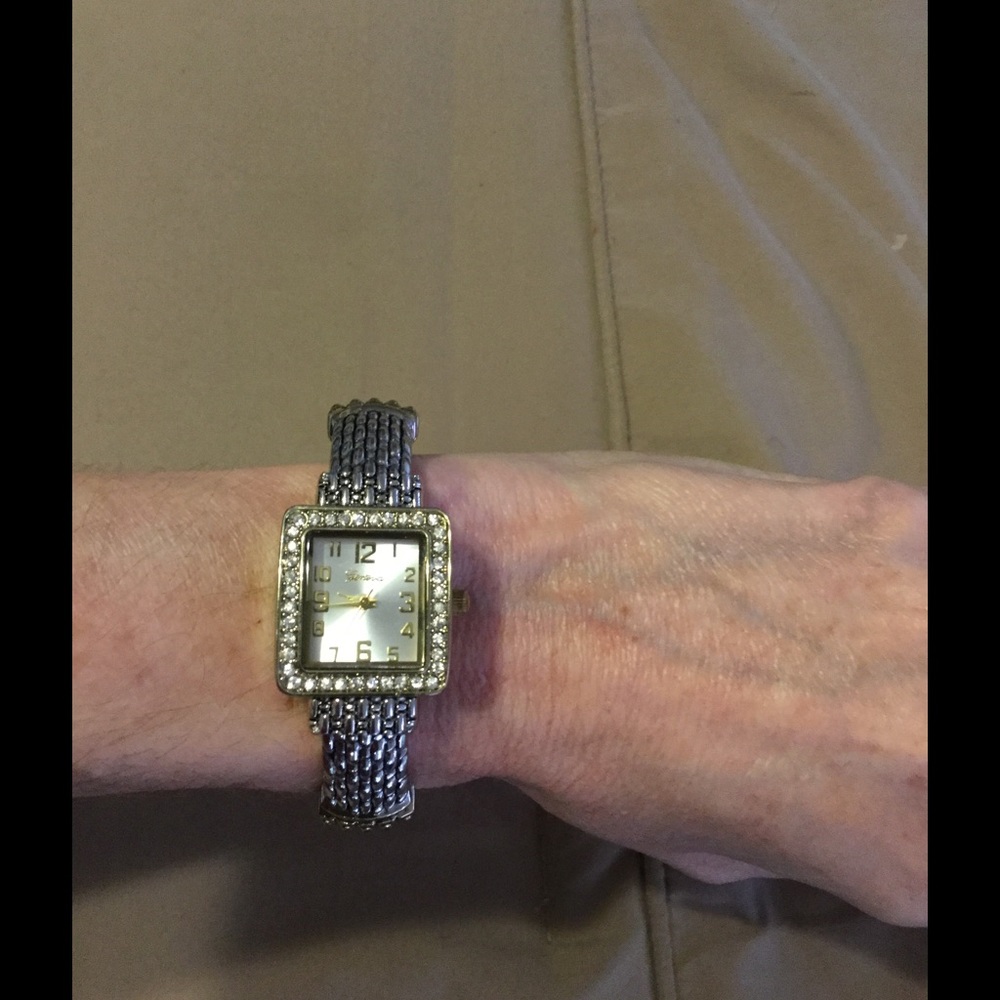 Silver with sparkling face watch.SALE!