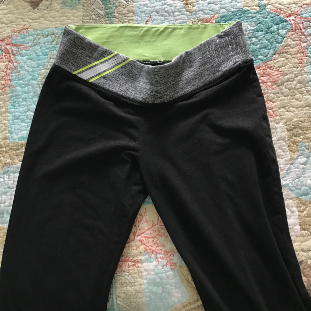 Victoria's Secret Pink Yoga pants